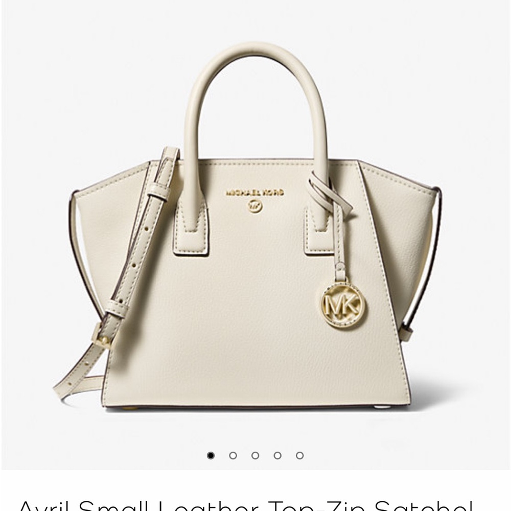 NWOT Michael Kors purse with Gold Hardware